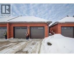 10 ISHERWOOD Avenue Unit# 18, Cambridge, Ontario