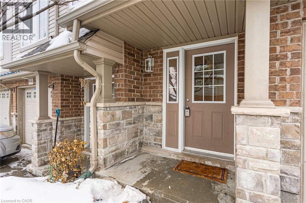 355 Fisher Mills Road Unit# 43, Cambridge, Ontario  N3C 4N5 - Photo 2 - 40803933