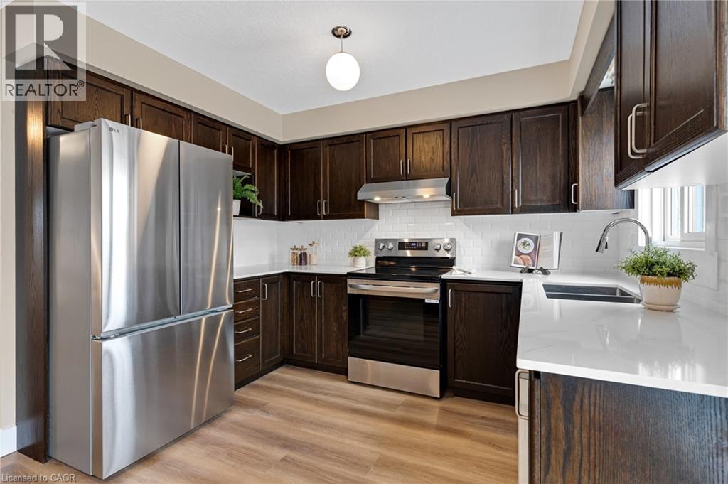 355 Fisher Mills Road Unit# 43, Cambridge, Ontario  N3C 4N5 - Photo 8 - 40803933