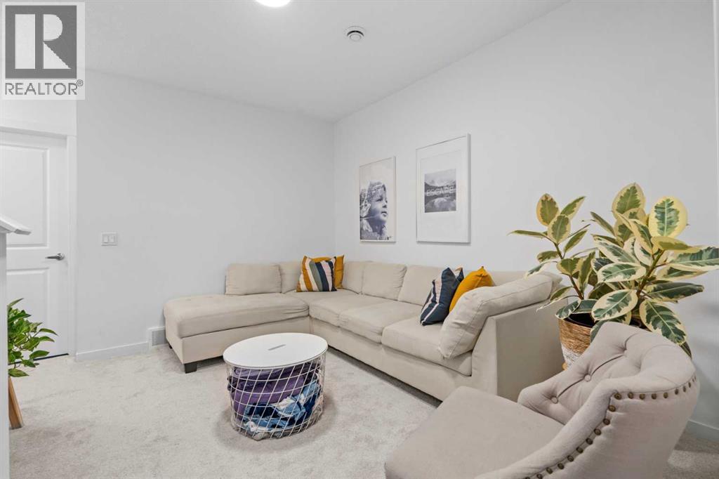 966 Mahogany Boulevard Se, Calgary, Alberta  T3M 2X3 - Photo 33 - A2281218