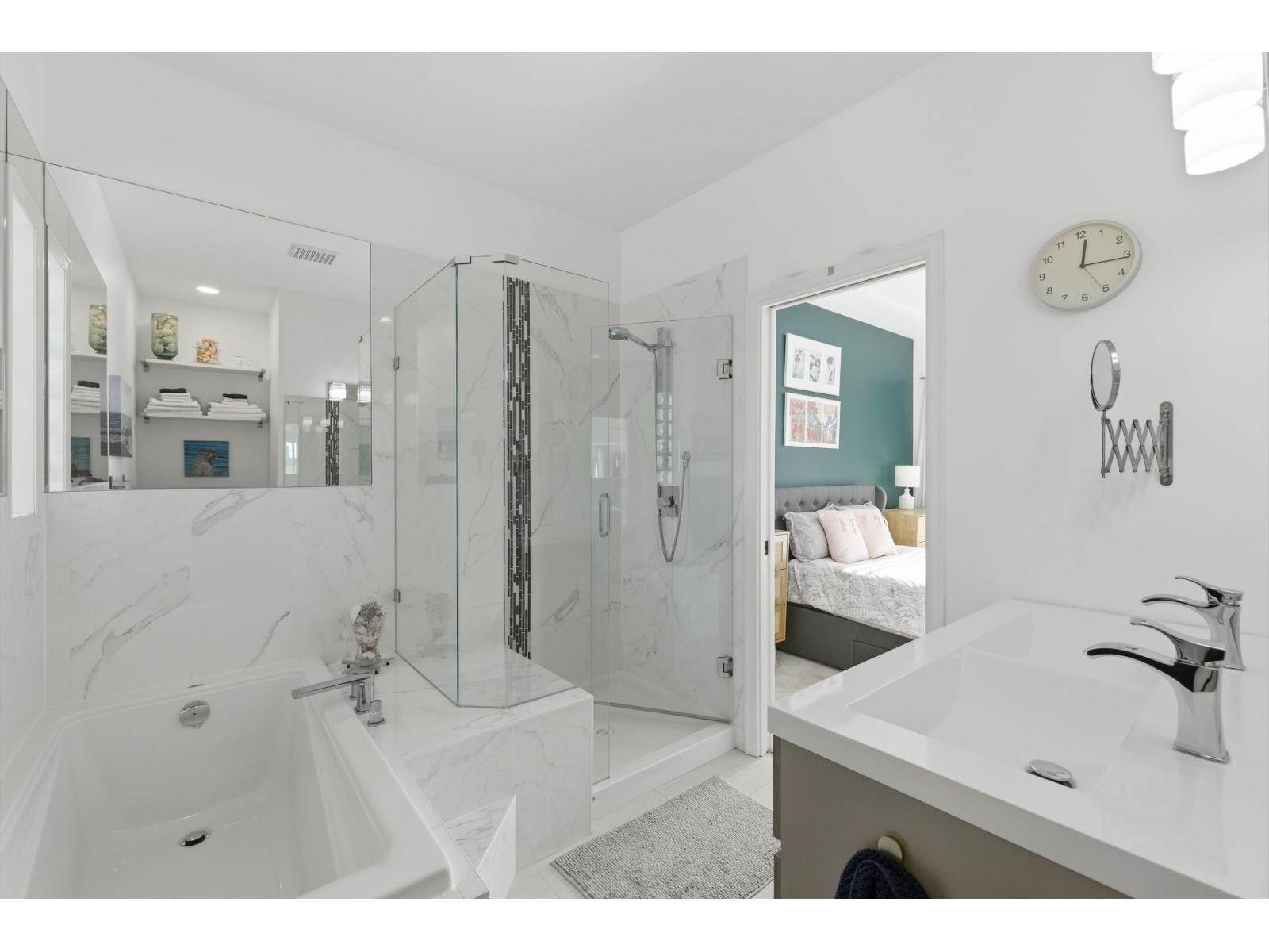 302 15130 Prospect Avenue, White Rock, British Columbia  V4B 2B9 - Photo 21 - R3087764