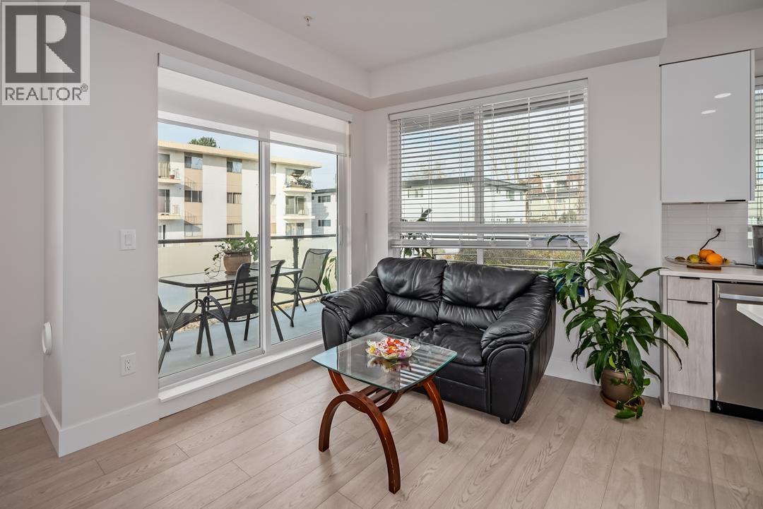 413 11655 Fraser Street, Maple Ridge, British Columbia  V2X 6W9 - Photo 4 - R3088354