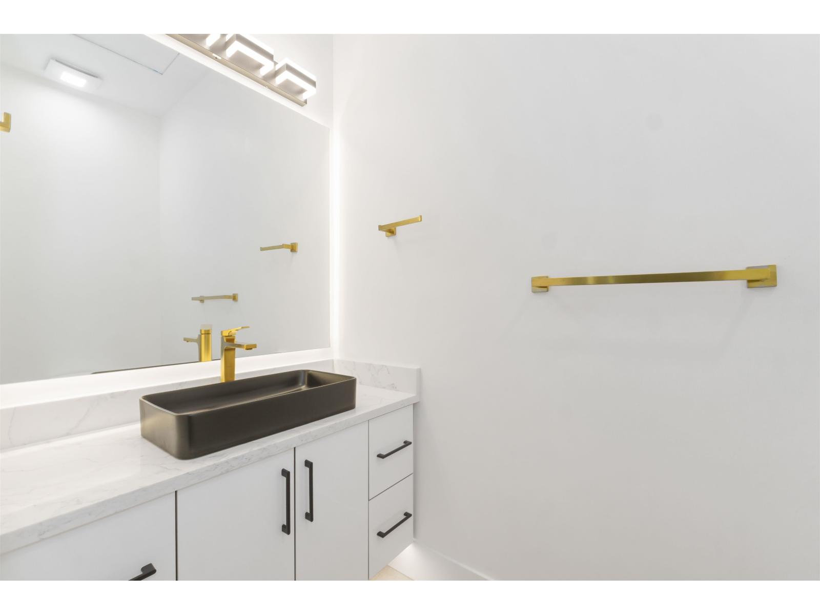 35656 Canterbury Avenue, Abbotsford, British Columbia  V3G 1G2 - Photo 10 - R3078039