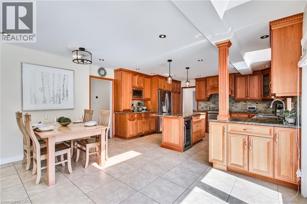 24 John Martin Crescent, Flamborough, Ontario  L8B 0Z9 - Photo 8 - 40804504