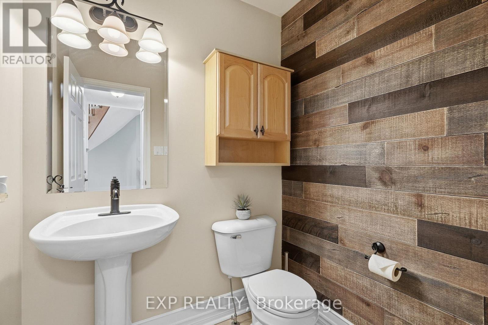 143 Copperwood Street, Ottawa, Ontario  K1C 7S1 - Photo 7 - X12778680