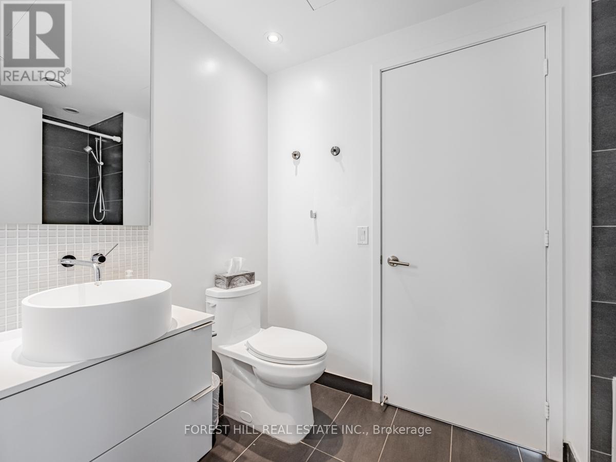 1210 - 185 Roehampton Avenue, Toronto, Ontario  M4P 1R4 - Photo 12 - C12779216