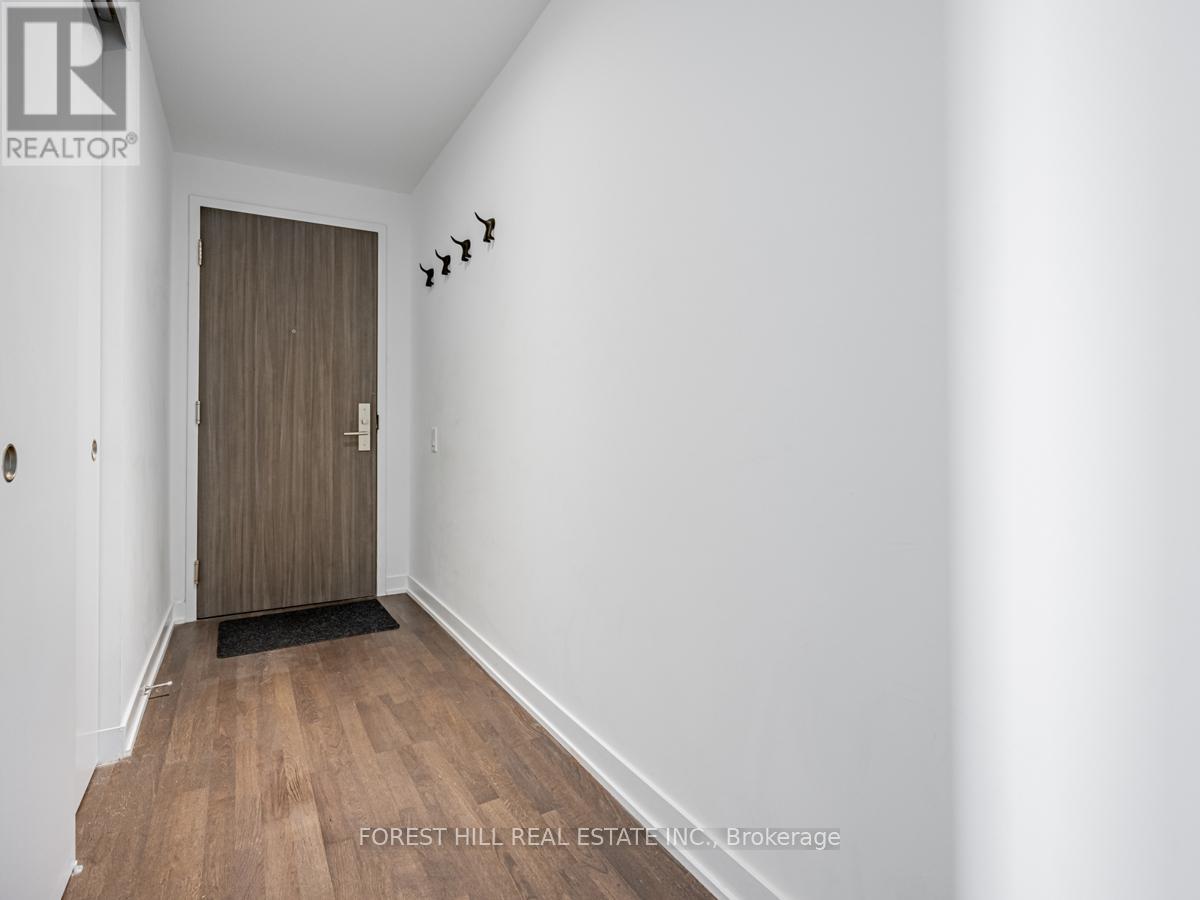 1210 - 185 Roehampton Avenue, Toronto, Ontario  M4P 1R4 - Photo 9 - C12779216