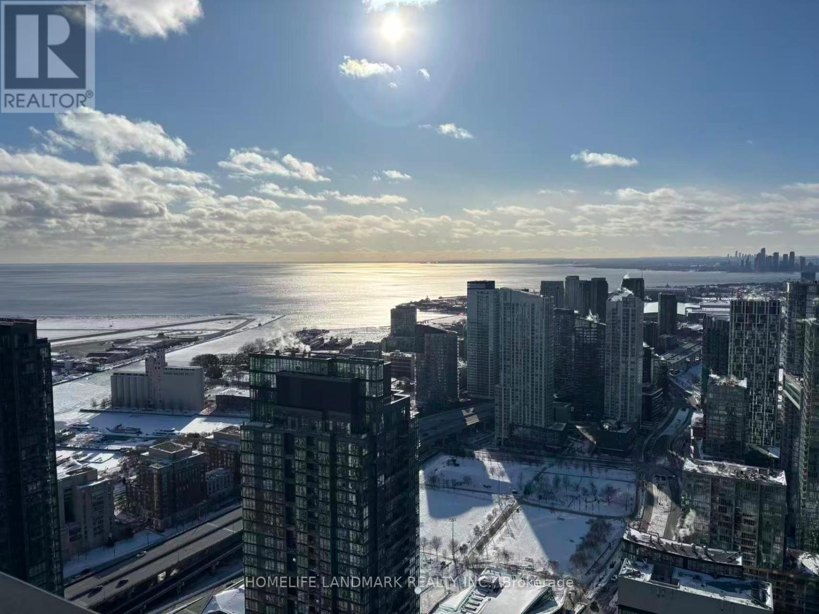 5615 - 3 Concord Cityplace Way, Toronto, Ontario  M5V 0X4 - Photo 22 - C12779230