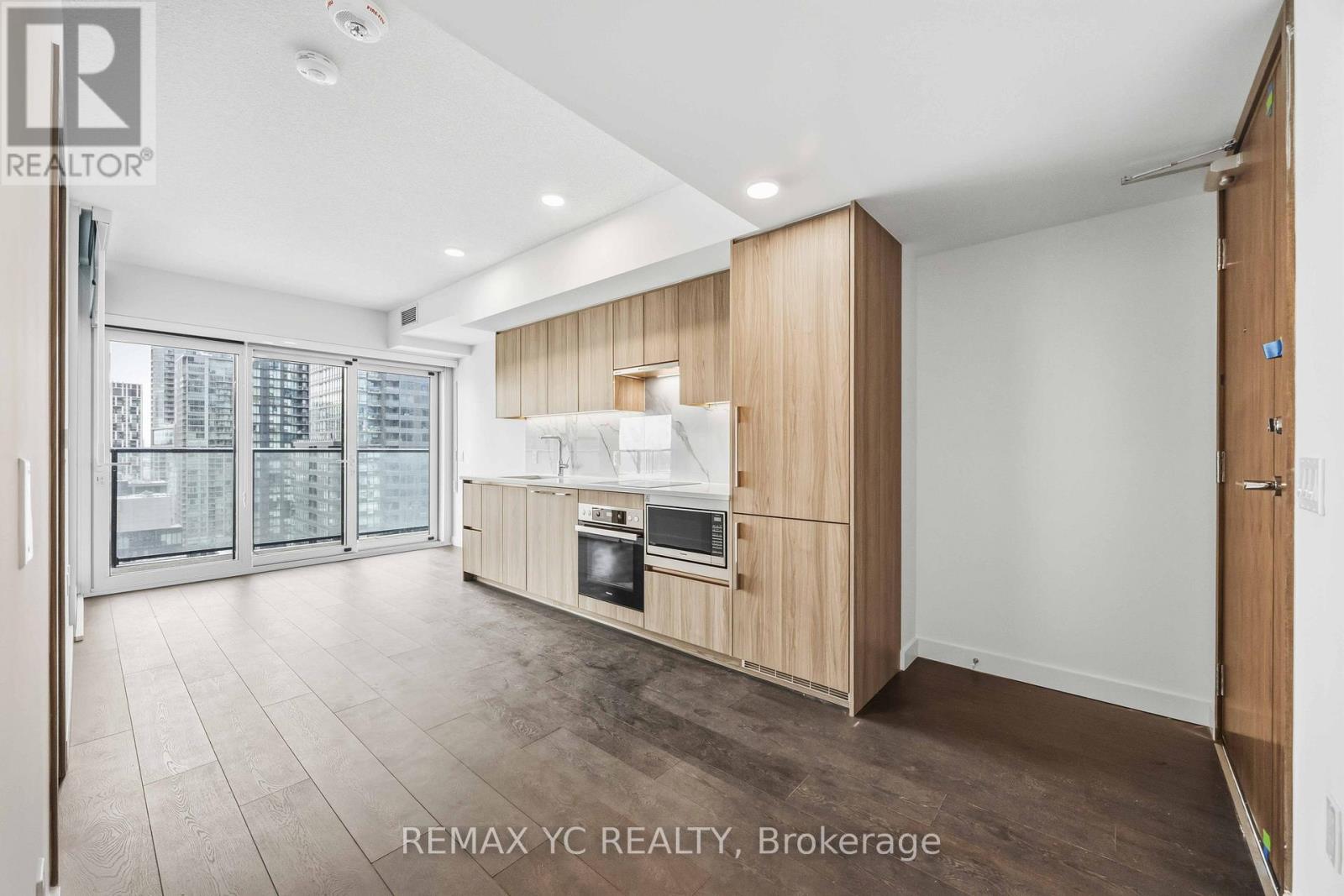 2812 - 3 Concord Cityplace Way, Toronto, Ontario  M5V 0X4 - Photo 10 - C12779242