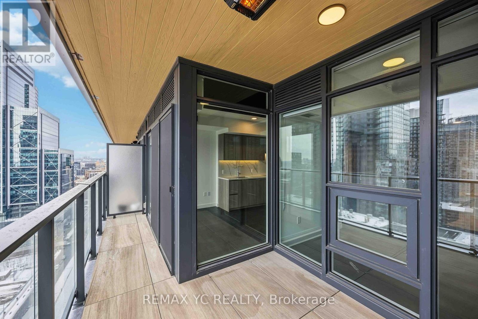 2812 - 3 Concord Cityplace Way, Toronto, Ontario  M5V 0X4 - Photo 21 - C12779242