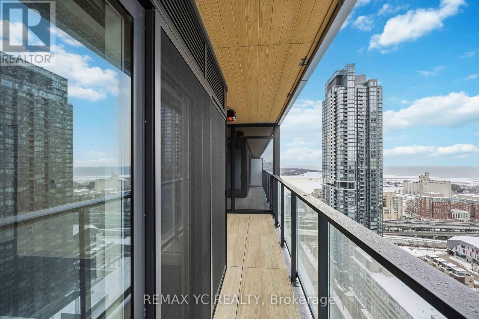 2812 - 3 Concord Cityplace Way, Toronto, Ontario  M5V 0X4 - Photo 22 - C12779242