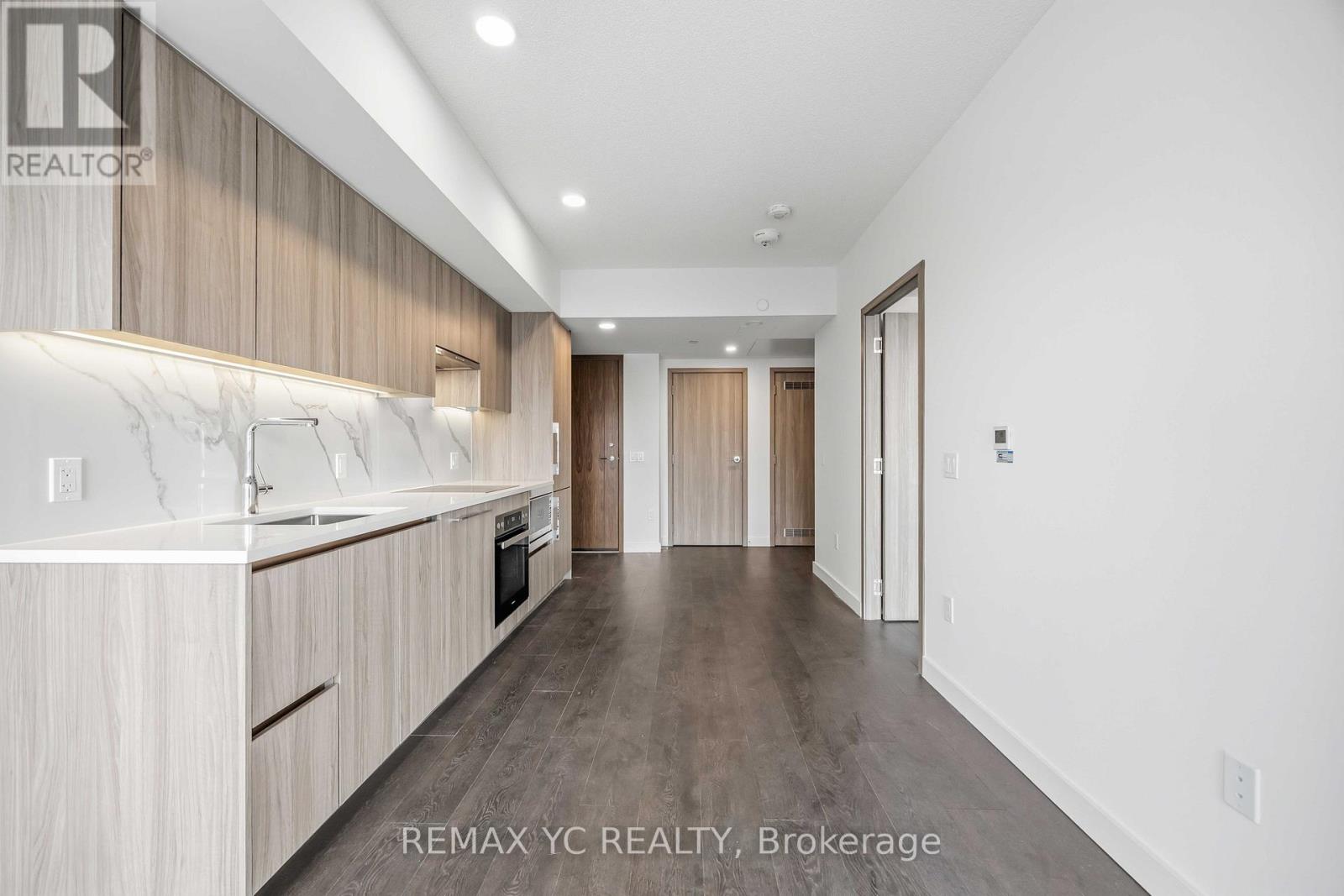 2812 - 3 Concord Cityplace Way, Toronto, Ontario  M5V 0X4 - Photo 9 - C12779242