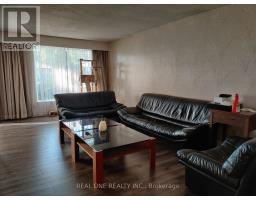 UPPER - 9 LISBURN CRESCENT, Toronto, Ontario