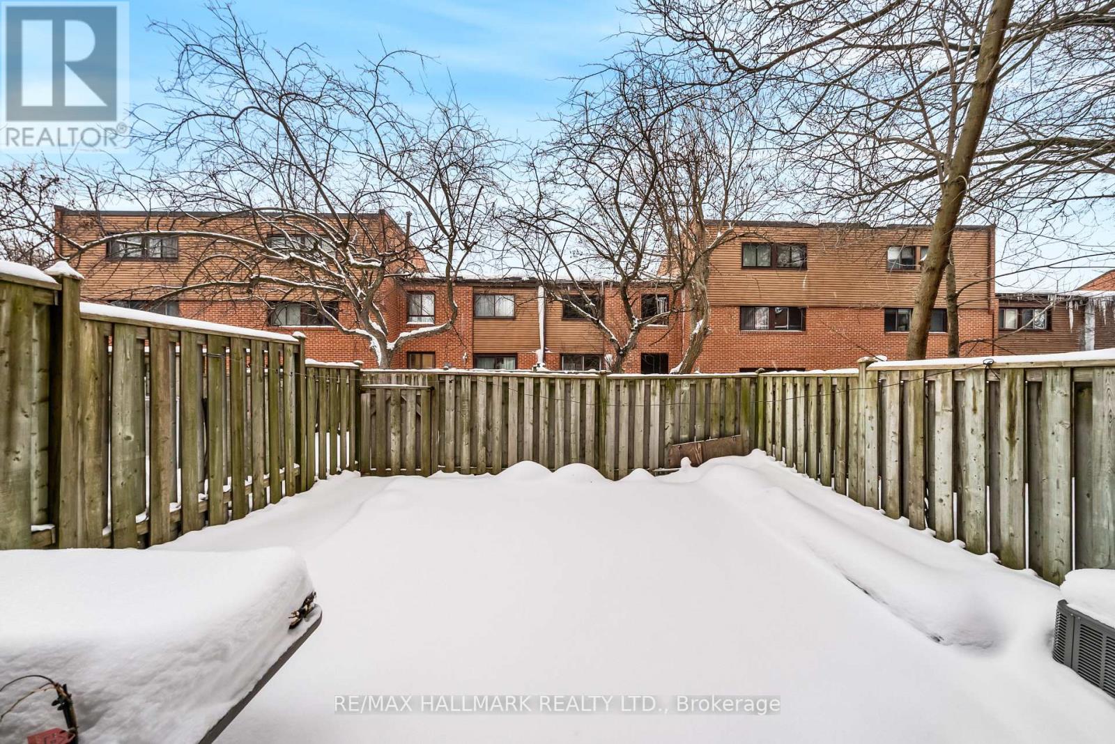 25 Song Meadoway, Toronto, Ontario  M2H 2T8 - Photo 37 - C12779256
