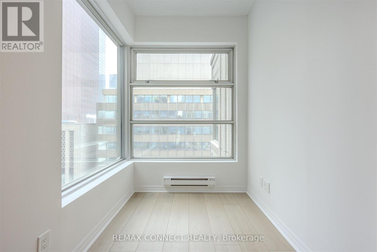 1702 - 1 King Street W, Toronto, Ontario  M5H 1A2 - Photo 15 - C12779262