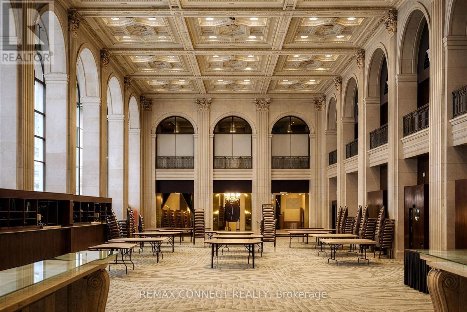 1702 - 1 King Street W, Toronto, Ontario  M5H 1A2 - Photo 4 - C12779262