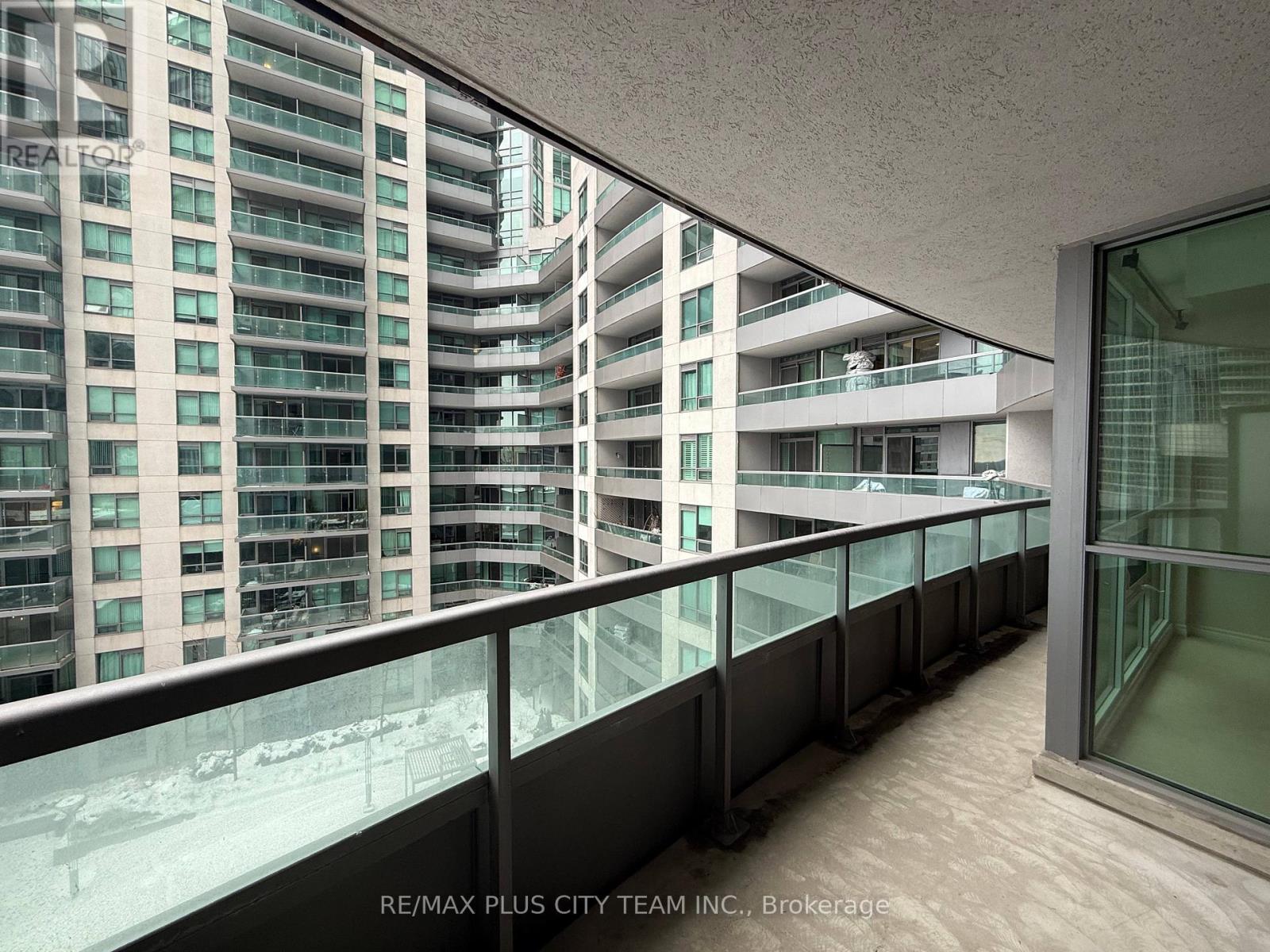 812 - 19 Grand Trunk Crescent, Toronto, Ontario  M5J 3A3 - Photo 24 - C12779288