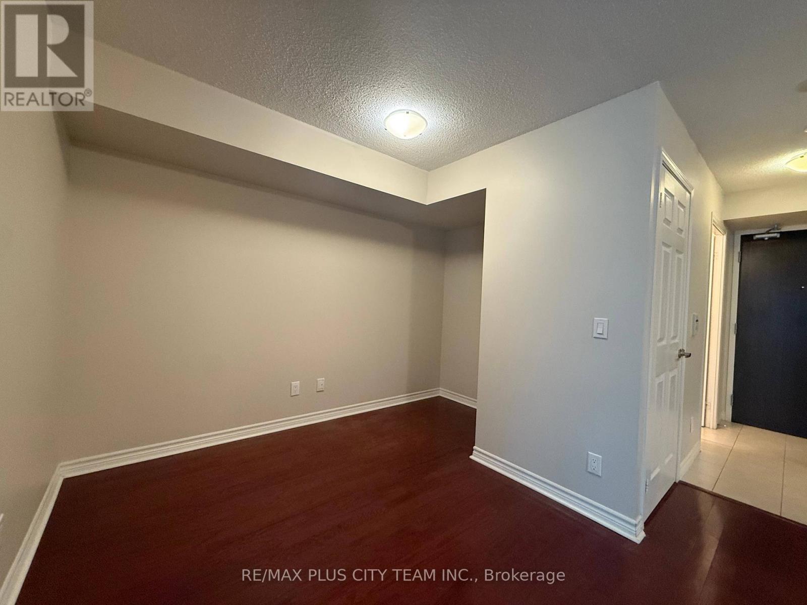 812 - 19 Grand Trunk Crescent, Toronto, Ontario  M5J 3A3 - Photo 6 - C12779288