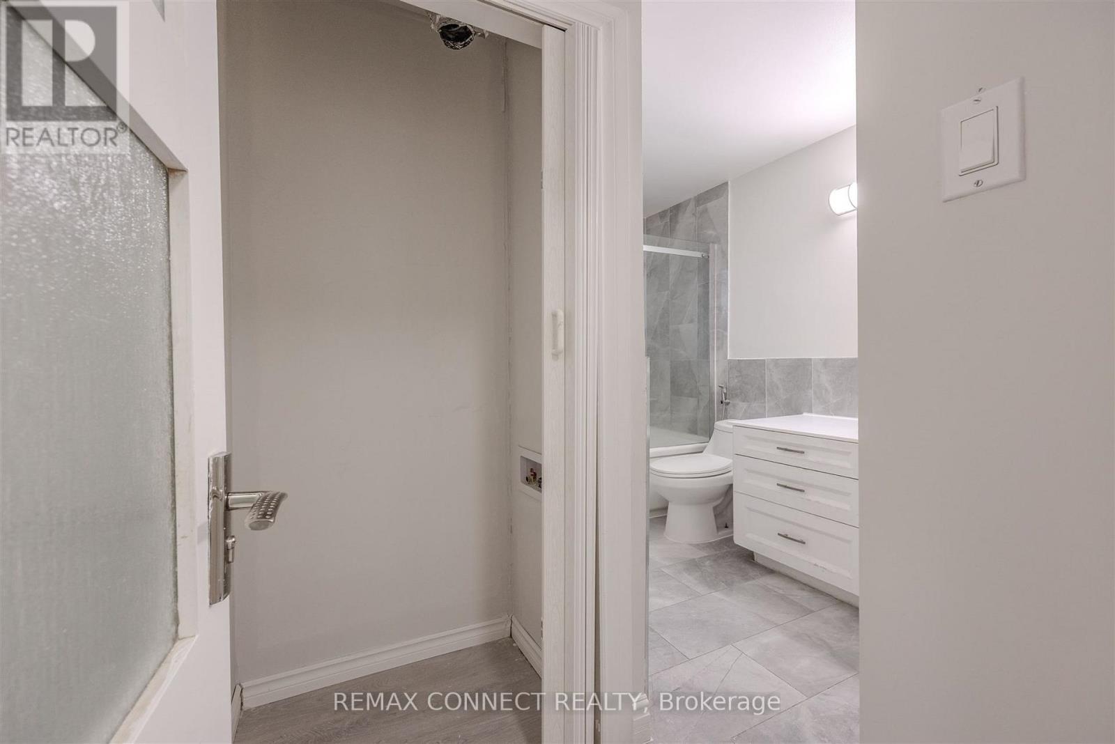 61 Rotary Drive, Toronto, Ontario  M1B 2J4 - Photo 13 - E12779198