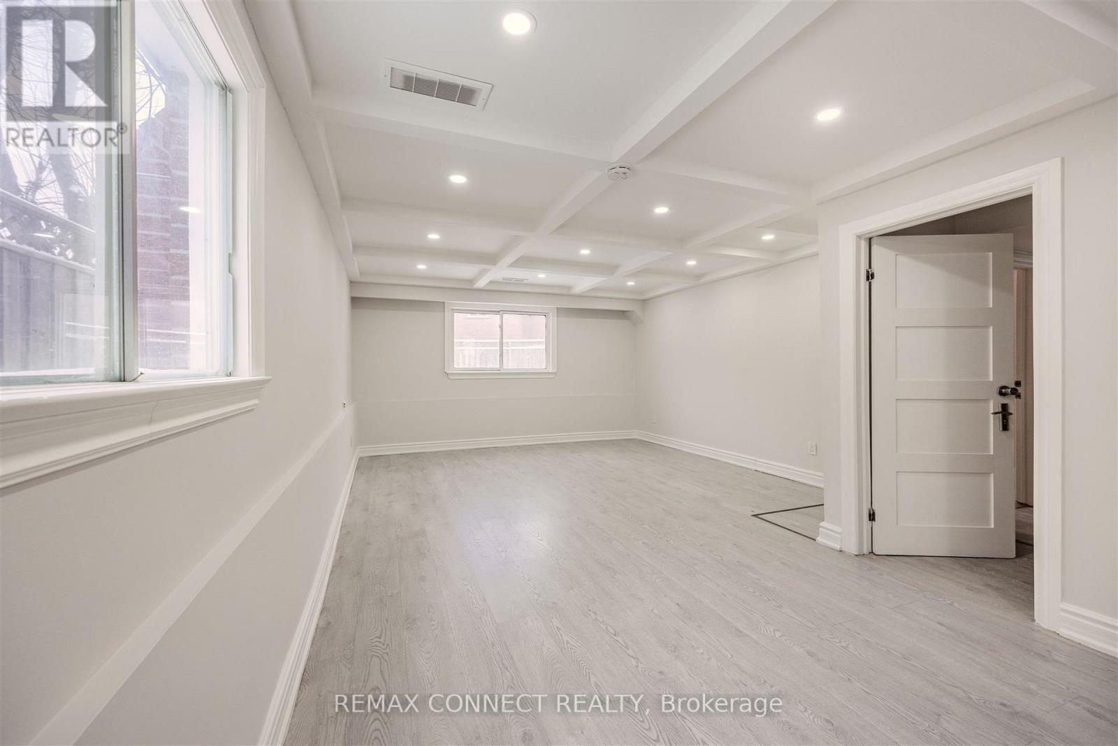 61 Rotary Drive, Toronto, Ontario  M1B 2J4 - Photo 15 - E12779198