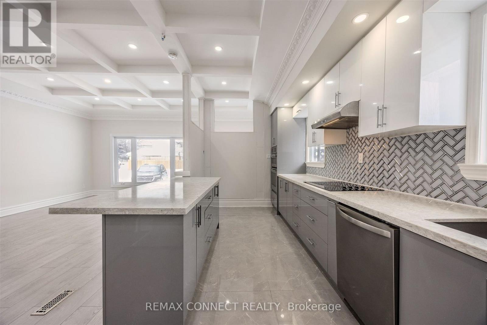 61 Rotary Drive, Toronto, Ontario  M1B 2J4 - Photo 6 - E12779198