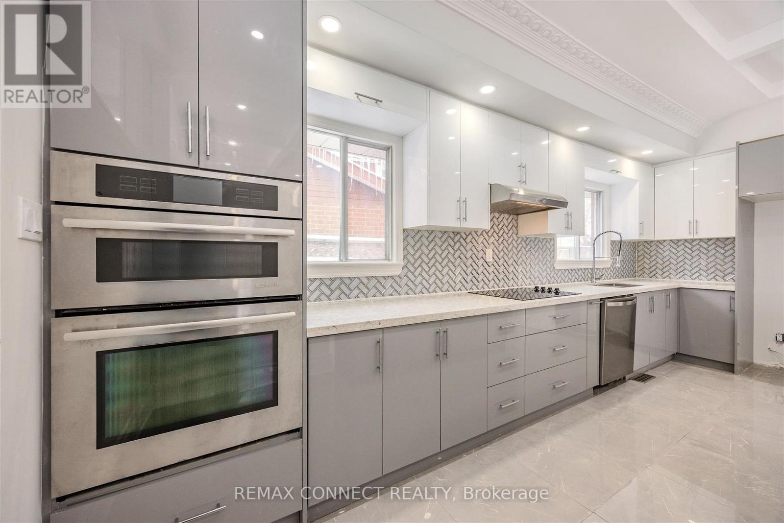 61 Rotary Drive, Toronto, Ontario  M1B 2J4 - Photo 7 - E12779198