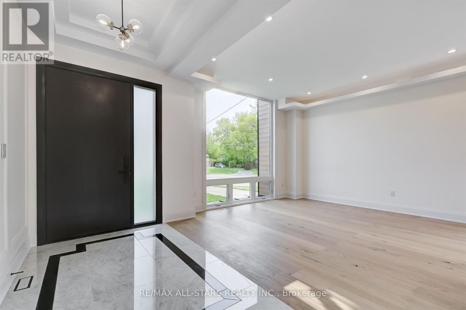 93 Cree Avenue, Toronto, Ontario  M1M 1Z9 - Photo 9 - E12779234