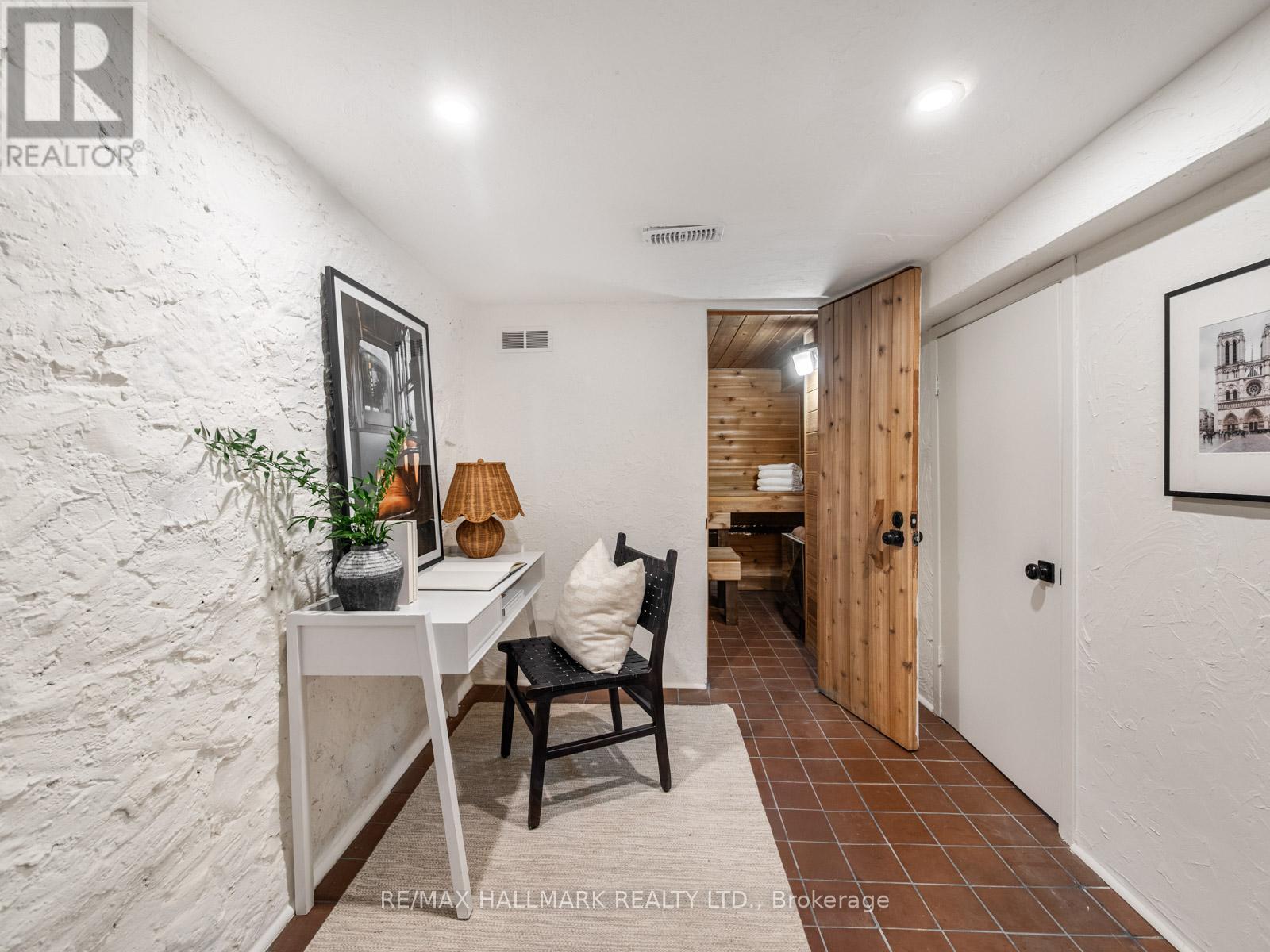 491 Broadview Avenue, Toronto (North Riverdale), Ontario  M4K 2N4 - Photo 33 - E12779252