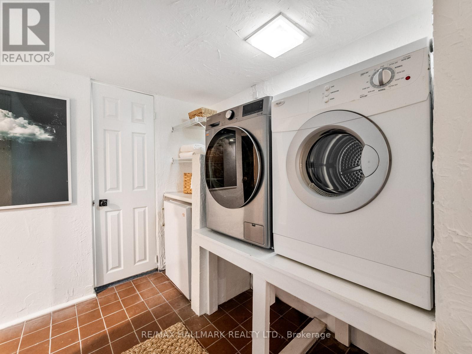 491 Broadview Avenue, Toronto (North Riverdale), Ontario  M4K 2N4 - Photo 38 - E12779252