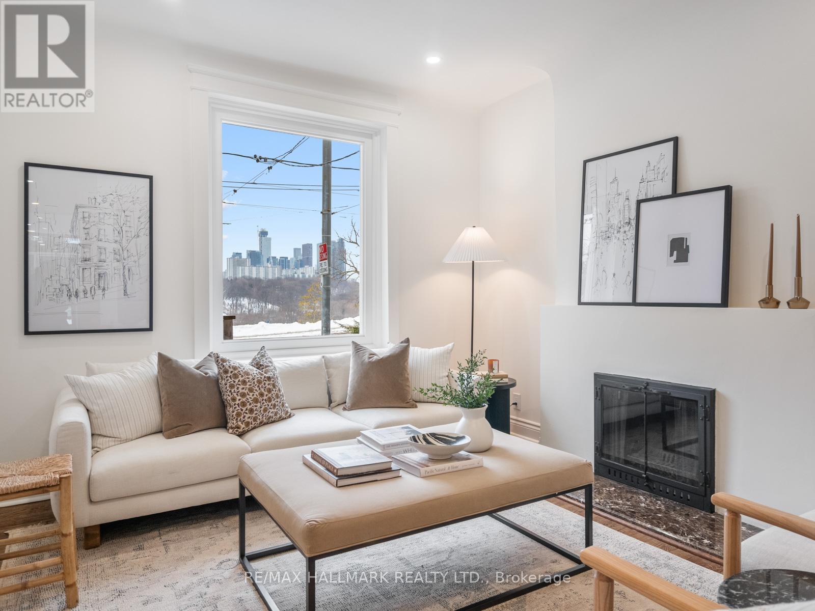 491 Broadview Avenue, Toronto (North Riverdale), Ontario  M4K 2N4 - Photo 4 - E12779252