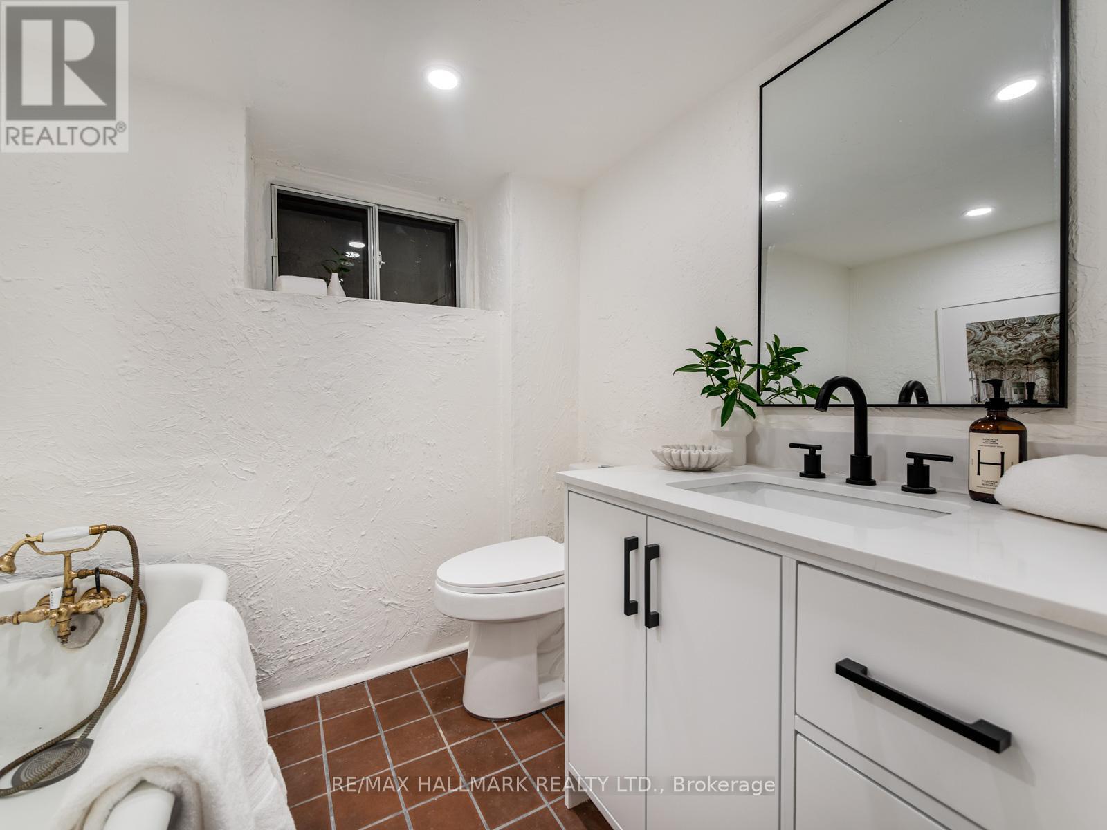 491 Broadview Avenue, Toronto (North Riverdale), Ontario  M4K 2N4 - Photo 41 - E12779252