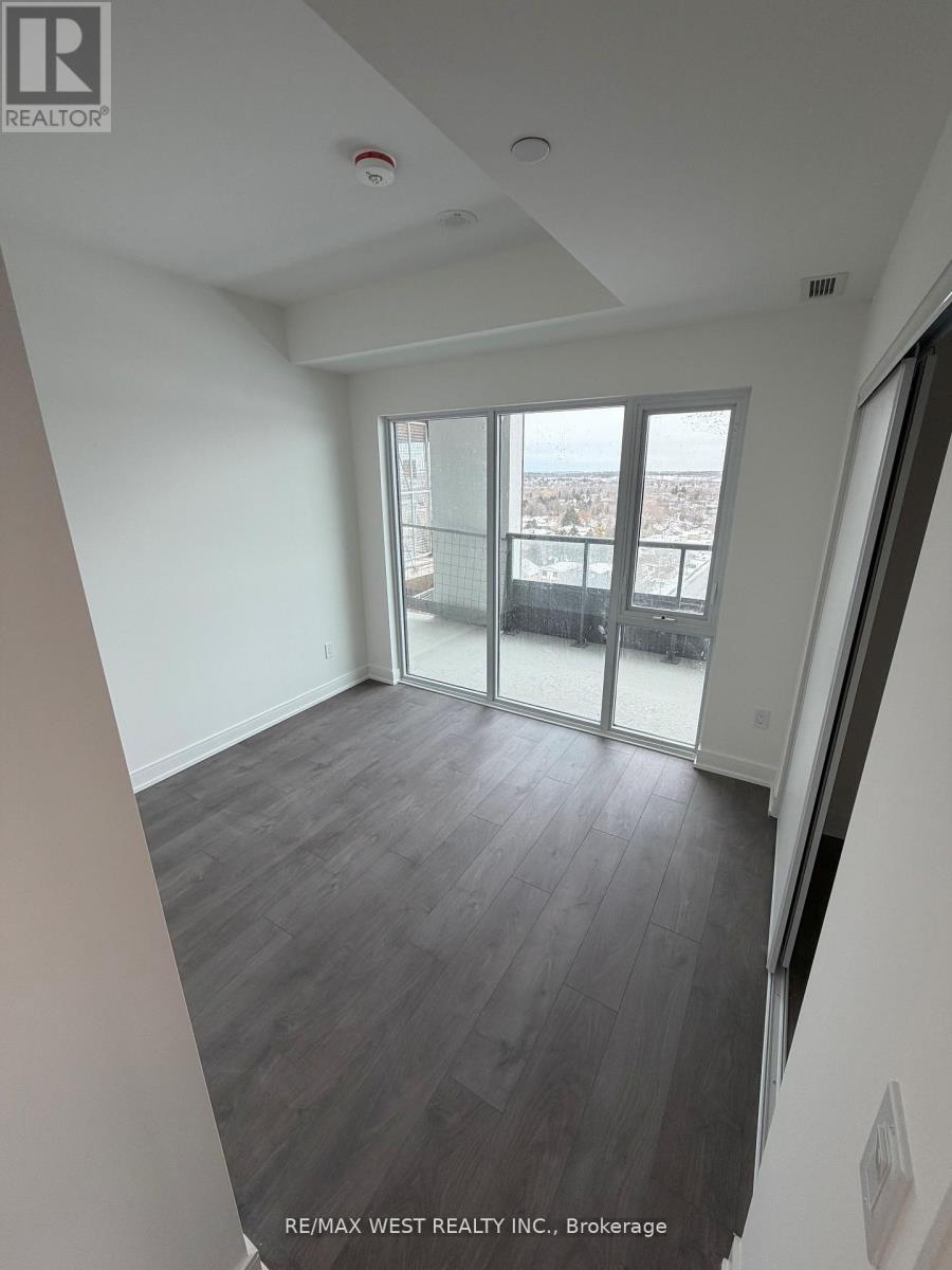 1404 - 705 Davis Drive, Newmarket, Ontario  L3Y 0J1 - Photo 8 - N12779194