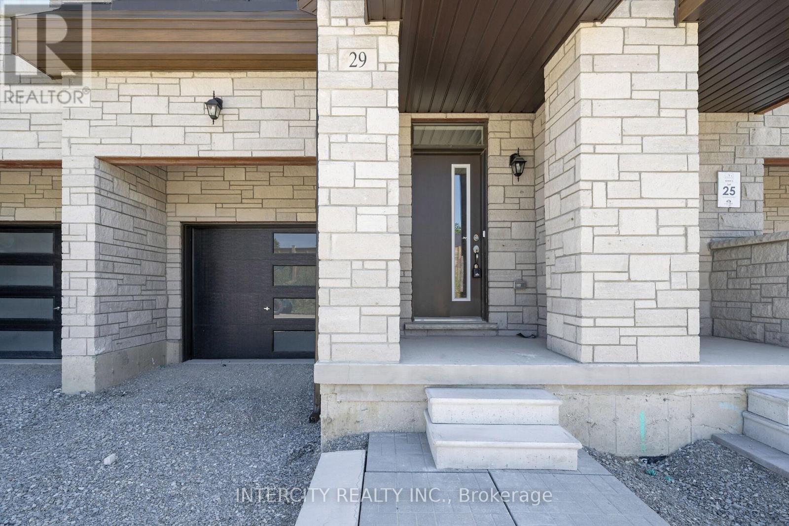 29 Drainie Street, Vaughan, Ontario  L4H 5J3 - Photo 2 - N12779250