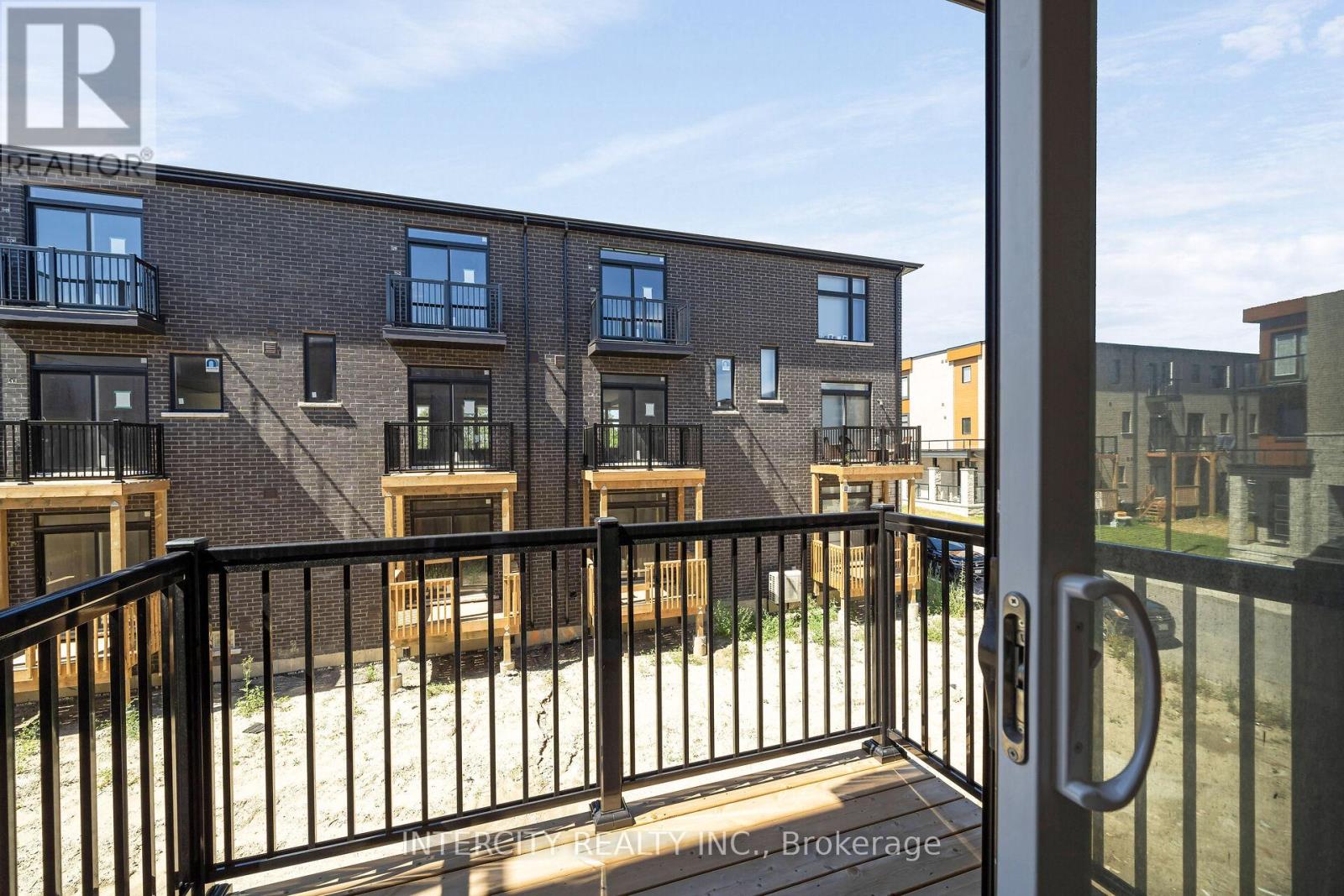 8 Radisson Street, Vaughan, Ontario  L4H 5J3 - Photo 13 - N12779260