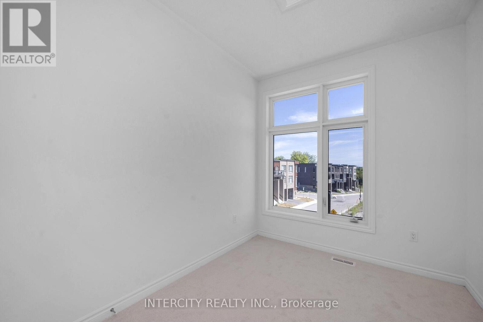 8 Radisson Street, Vaughan, Ontario  L4H 5J3 - Photo 19 - N12779260