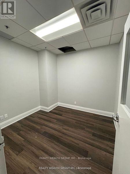 2nd Floor - 220 Torbay Road, Markham, Ontario  L3R 2P3 - Photo 10 - N12779326