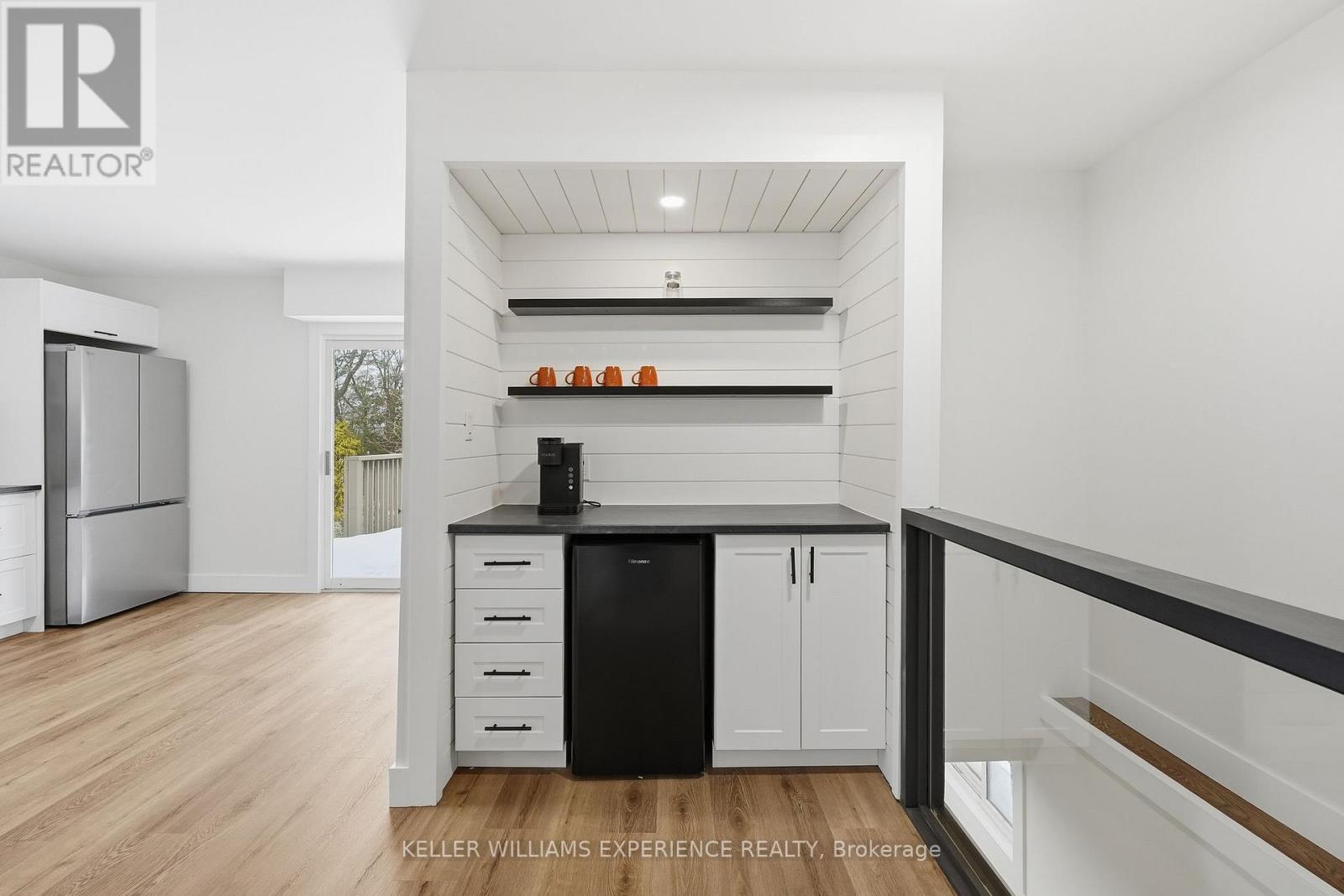 240 Ruby Street, Midland, Ontario  L4R 2L4 - Photo 15 - S12779190