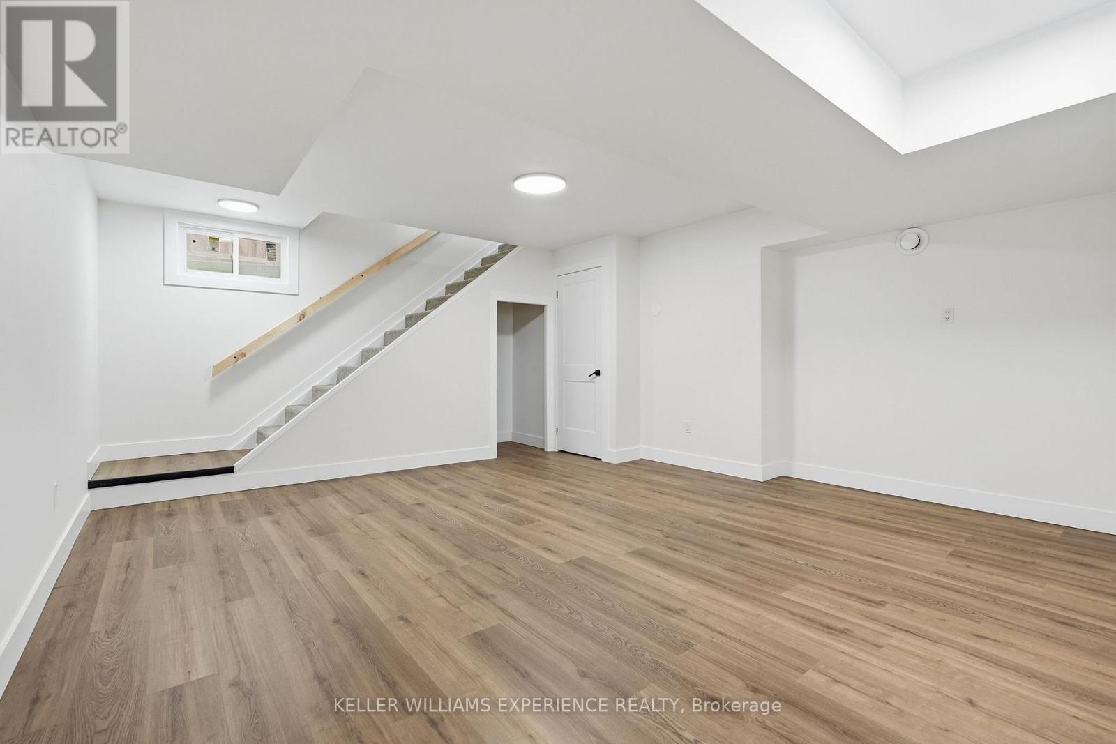 240 Ruby Street, Midland, Ontario  L4R 2L4 - Photo 17 - S12779190