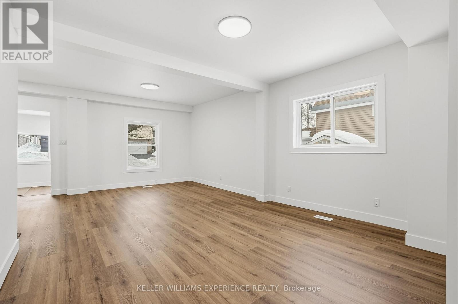 240 Ruby Street, Midland, Ontario  L4R 2L4 - Photo 9 - S12779190