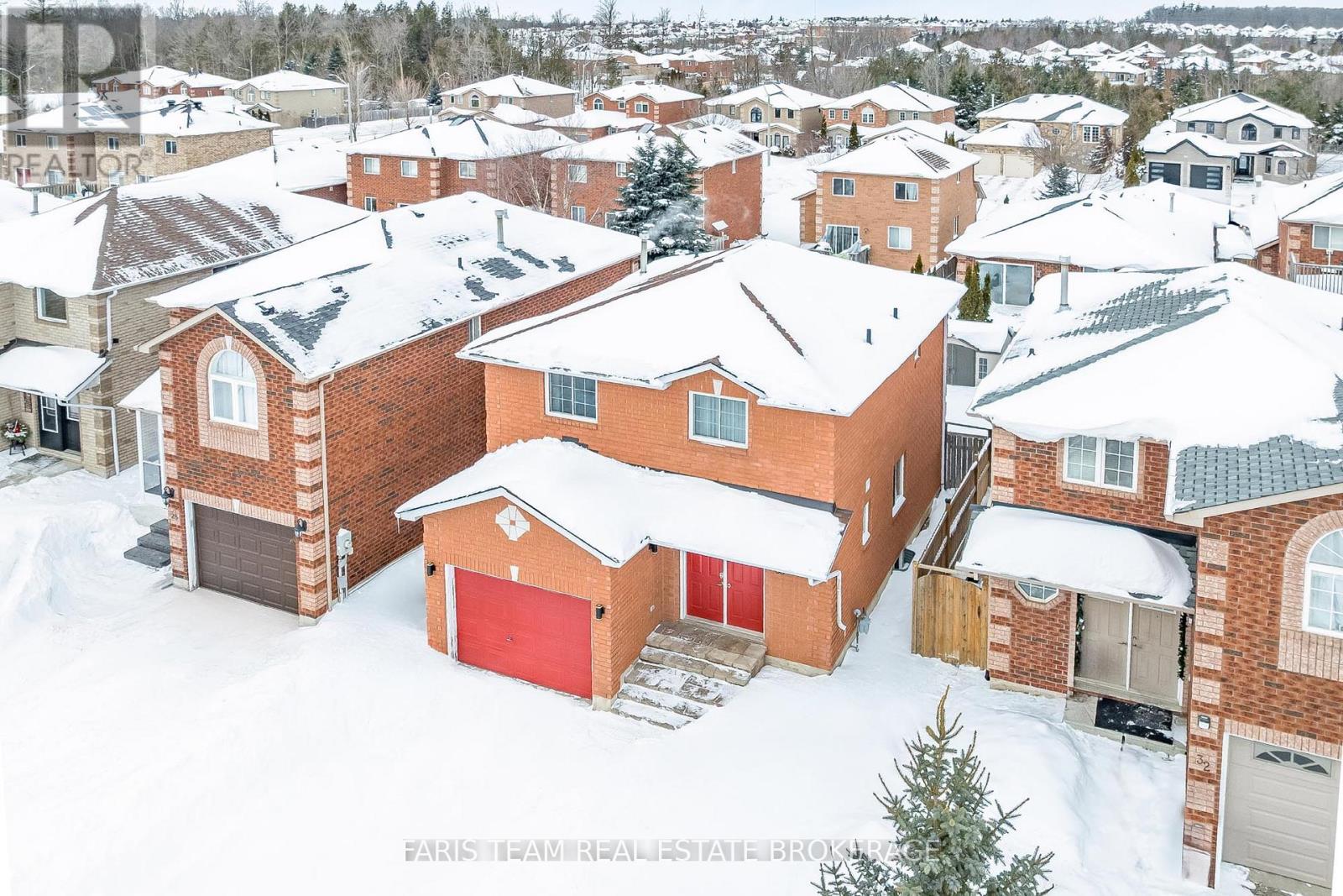 30 CORONATION PARKWAY, barrie (innis-shore), Ontario