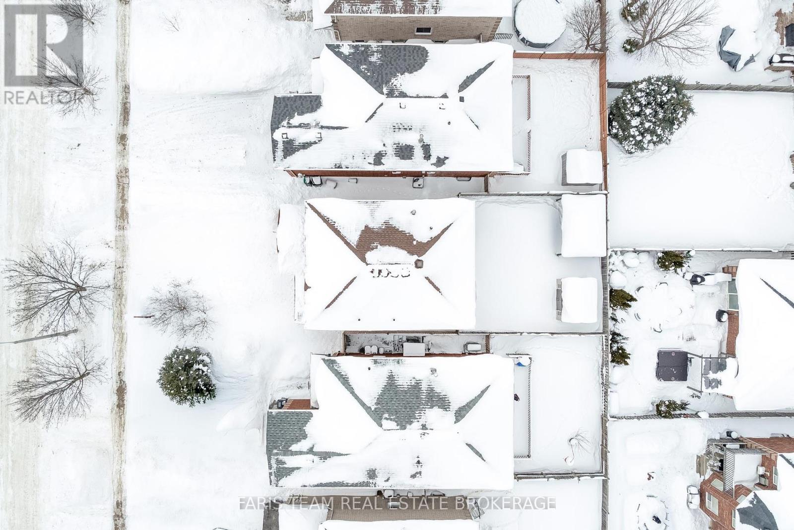 30 Coronation Parkway, Barrie (Innis-Shore), Ontario  L4M 7J8 - Photo 20 - S12779314