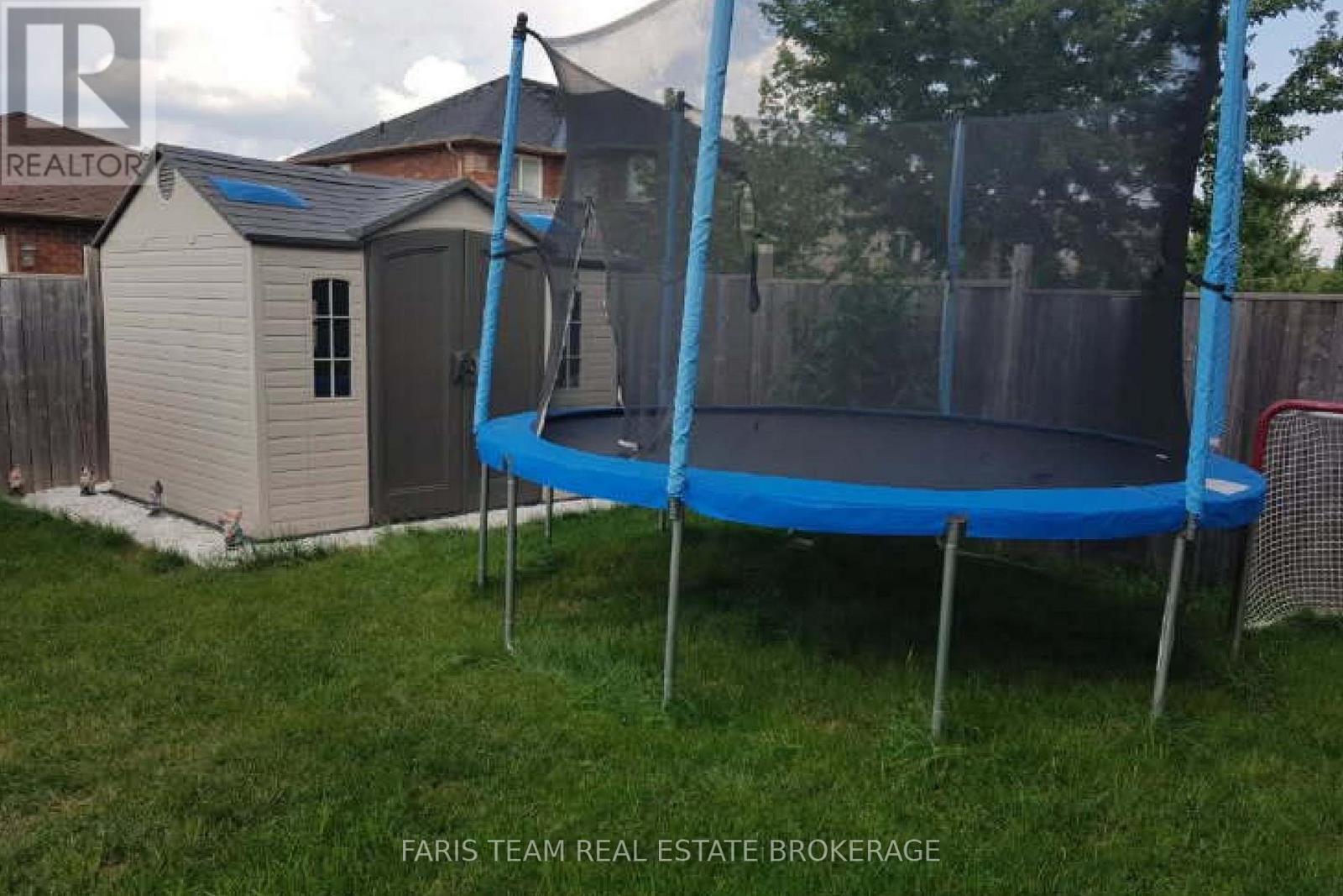 30 Coronation Parkway, Barrie (Innis-Shore), Ontario  L4M 7J8 - Photo 25 - S12779314