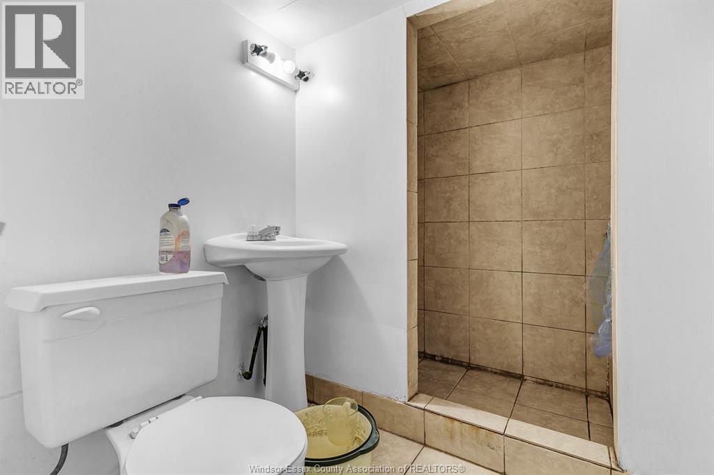 248 Rankin, Windsor, Ontario  N9B 2R5 - Photo 20 - 26003011