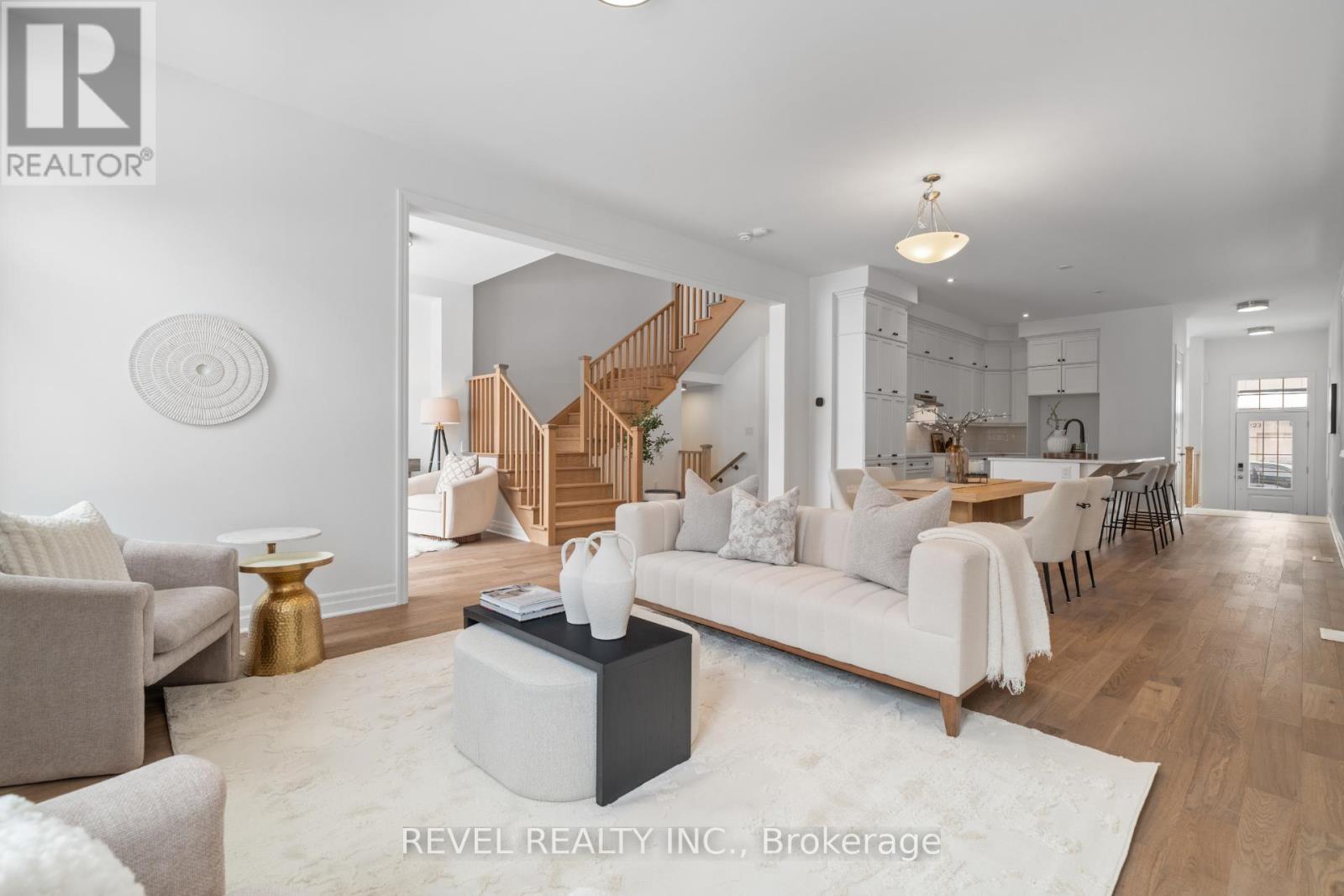 1220 Black Bear Trail, Oakville, Ontario  L6H 8B1 - Photo 13 - W12779202