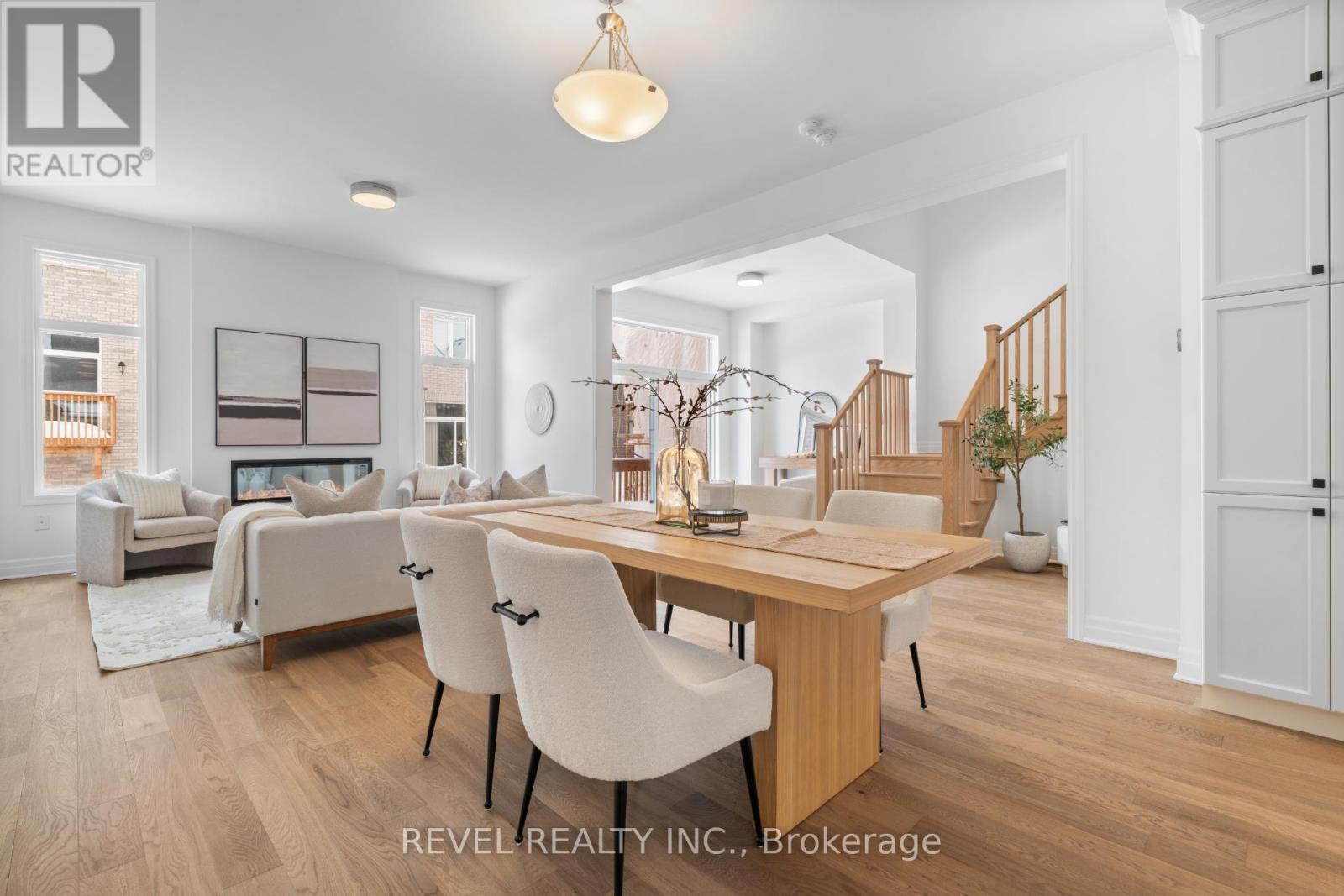 1220 Black Bear Trail, Oakville, Ontario  L6H 8B1 - Photo 8 - W12779202