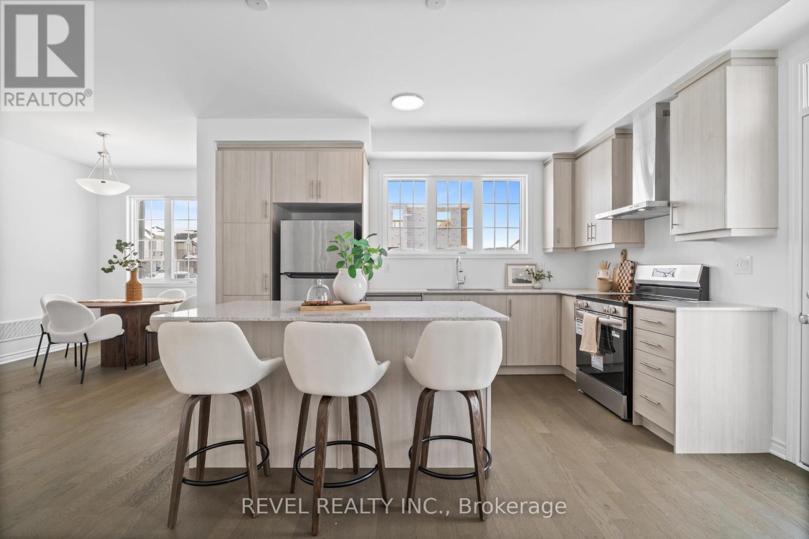 1310 Pelican Passage, Oakville, Ontario  L6H 8B3 - Photo 12 - W12779206