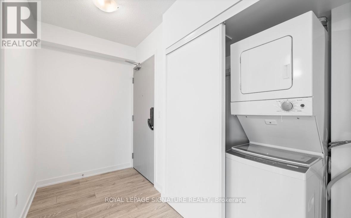 B404 - 3200 Dakota Common, Burlington, Ontario  L7M 2A8 - Photo 23 - W12779228