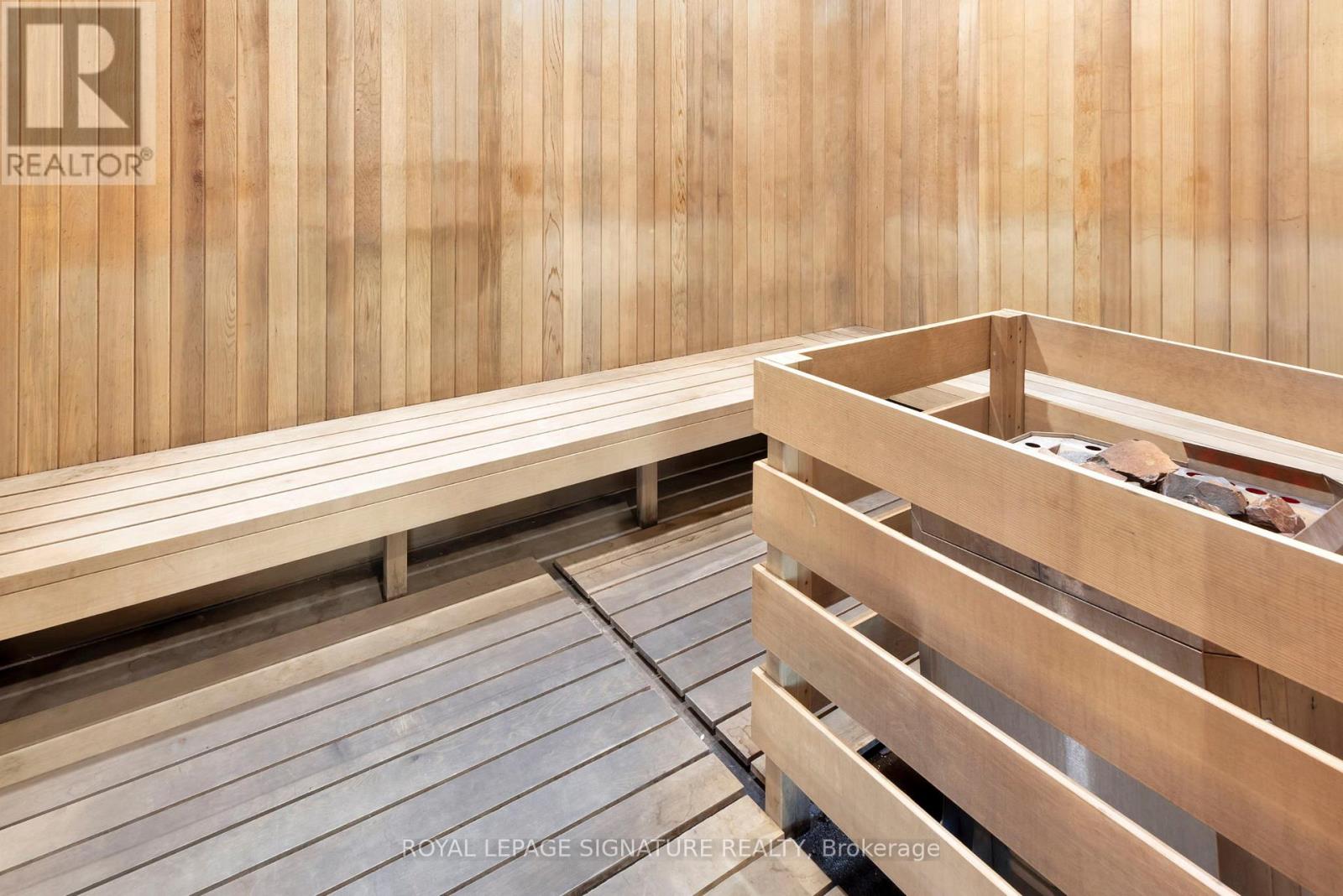 331 - 5230 Dundas Street, Burlington, Ontario  L7L 0J5 - Photo 37 - W12779248