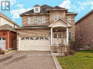 10 MILKWEED CRESCENT, Brampton, Ontario