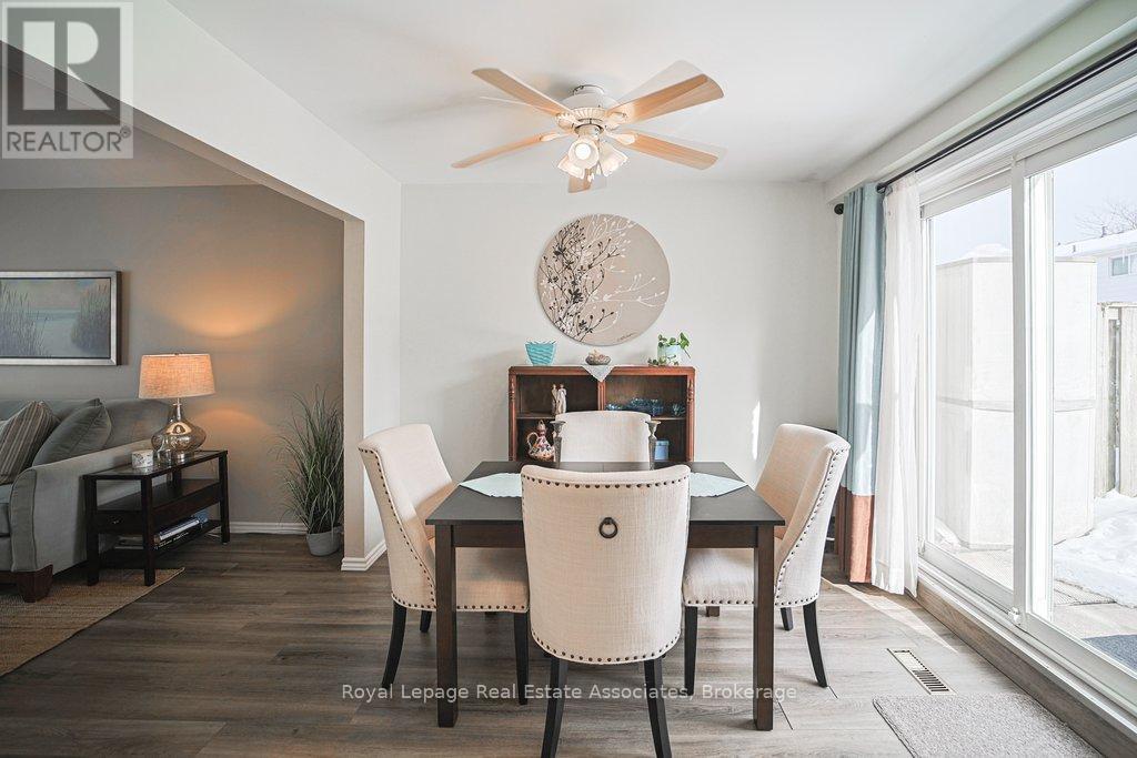 51 - 5475 Lakeshore Road, Burlington, Ontario  L7L 1E1 - Photo 11 - W12779284